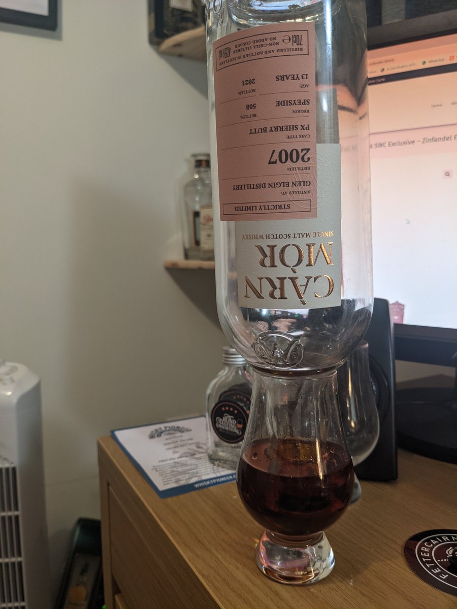 uk_whisky's tweet photo. Are you drinking enough? @BertSmedley in celebration of our conversation today, a bottle kill. #DrinkOutToHelpOut https://t.co/gC2o298zLI