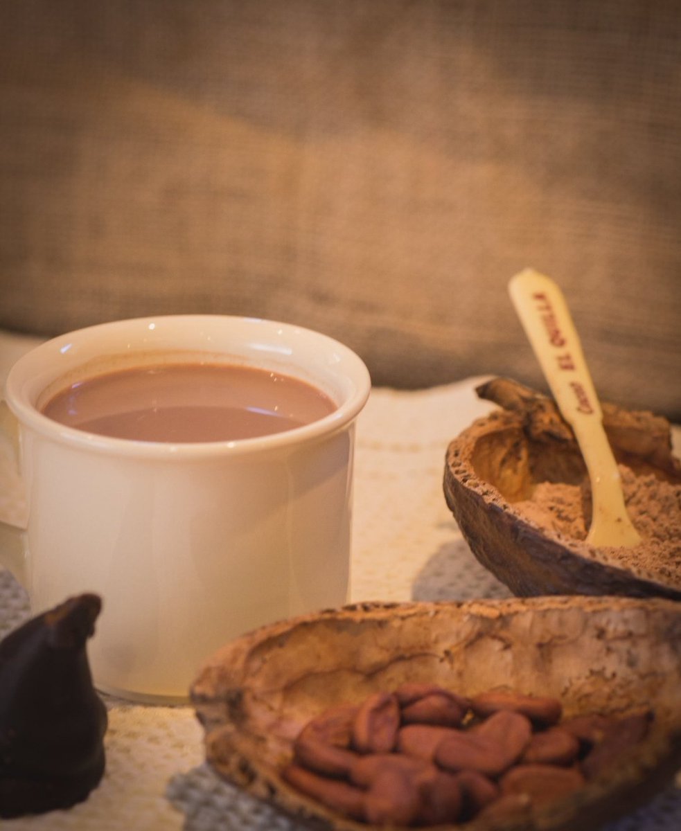 Meriendas con recuerdos...

Ph: <a href="/diego_vig/">Diego de Agustín vig</a> 

#merienda #desayunos #familia #recuerdos #tradición #santafeciudad #santafesino #cacaoelquilla #cacaoenpolvo #cacao