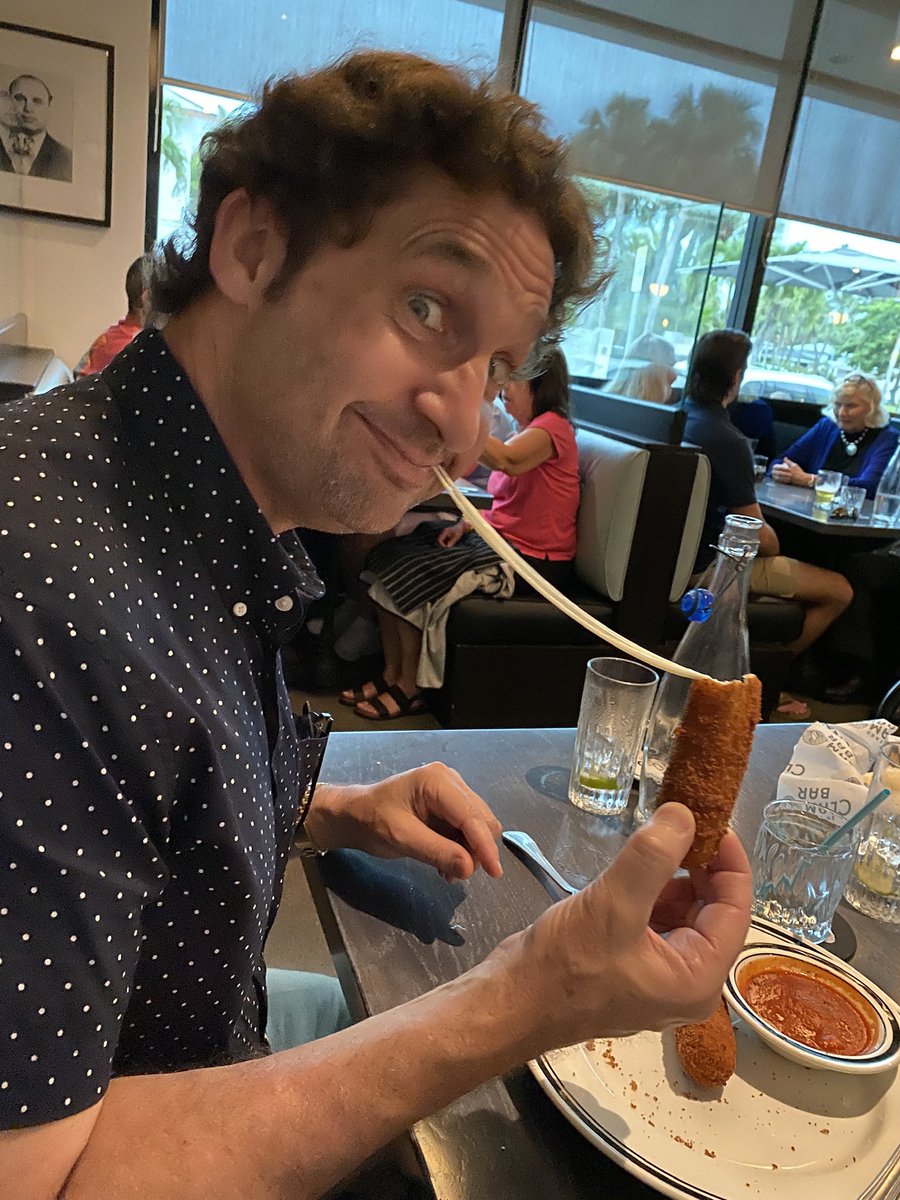 Happy Birthday to this guy ❤️🎉🎂🎈🥳 <a href="/tsouhan/">Tim Souhan</a> no jalapeño poppers but he found a mozzarella stick 😂