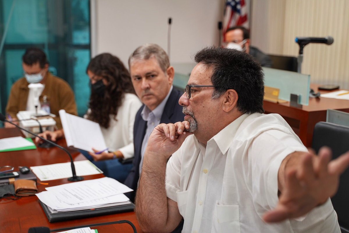 denismarquezpip's tweet photo. Hoy, comenzó formalmente el grupo de trabajo interdisciplinario que convoqué  para comenzar a discutir, repensar y proponer nuevas ideas y visiones sobre la crisis de la violencia, criminalidad y su vínculo con múltiples factores sociales en el país. https://t.co/lCdvg6upLp