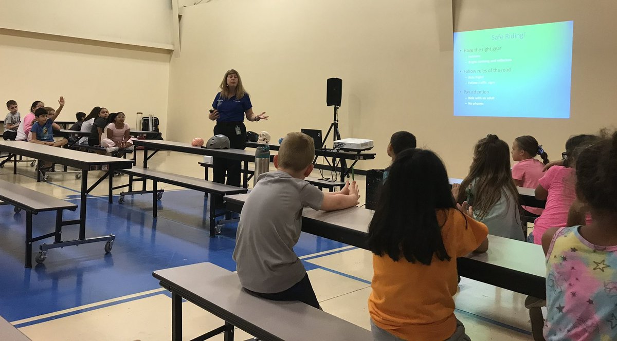 goodyearfire's tweet photo. #FirePalMo is back in schools! EXCITED 2B in front of children teaching life safety lessons. Wear a 🪖 every time you ride a 🚲, 🛴,anything w/wheels.  Can’t put a bandaid 🩹 on your brain 🧠. #ProtectYourBrain #HelmetYourHead 
Schedule #FirePal lessons gdyfdcrr@goodyearaz.gov https://t.co/sGO4qumyCy