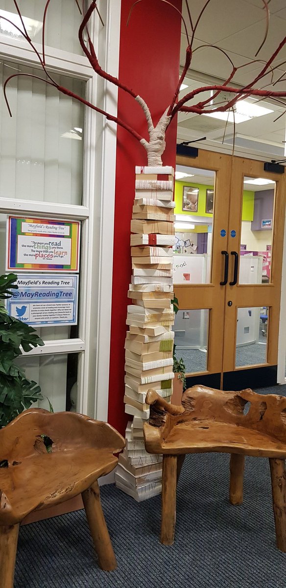 MayfieldOldham's tweet image. Why not send a photo of you and your child reading your favourite book together to @MayReadingTree  Earn 10 House Points together. Children taking part will also have their photo taken in front of our fabulous reading tree!