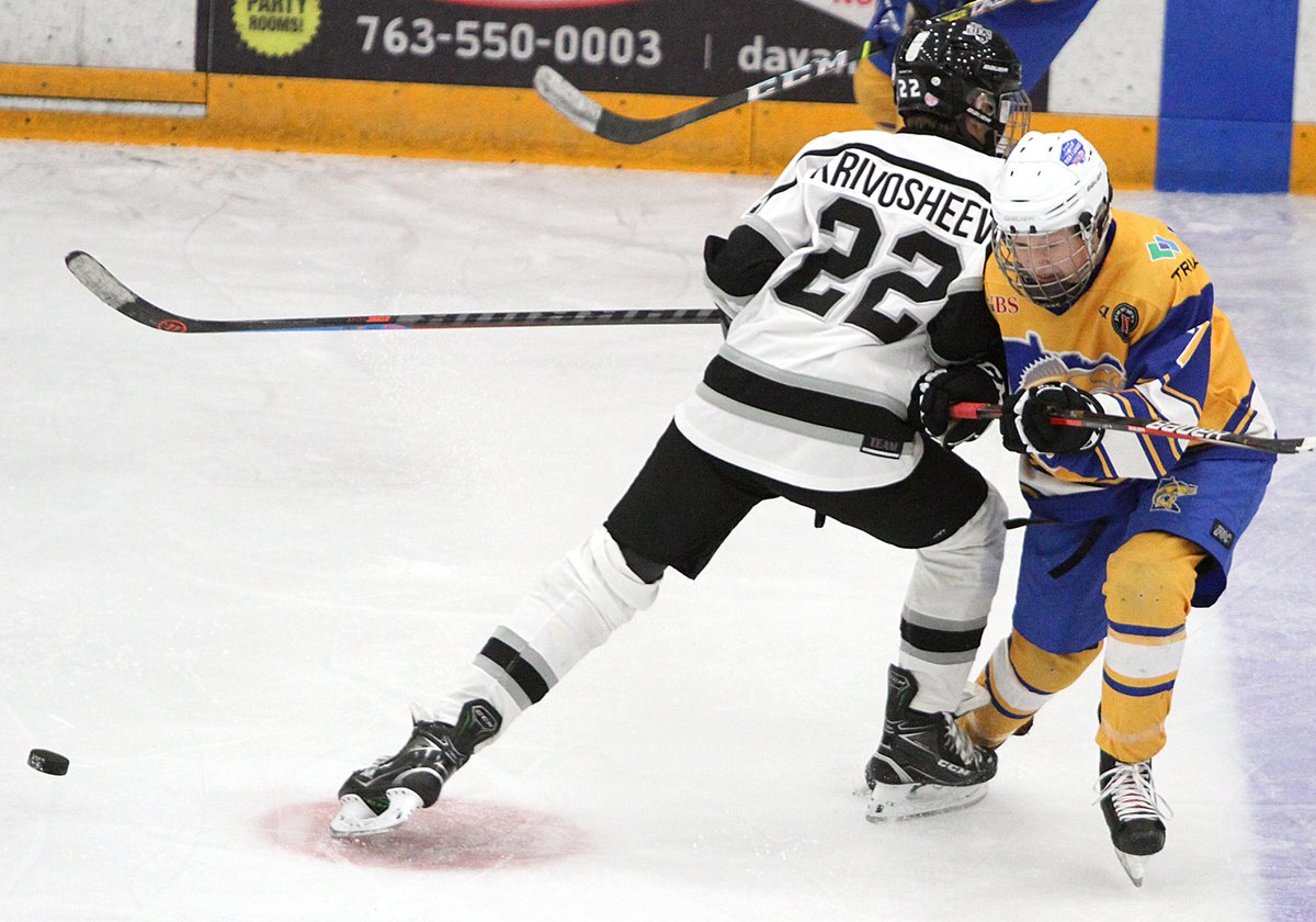 14U TIER I: Walleye start fast and finish strong to knock off Ontario Reign 9-3. Joseph Erickson (Mound Westonka) scores twice, adds two assists in victory. Emerson Laroche (Minnetonka), Dane Robeck (Minneapolis) and Jacob Kvasnicka (Wayzata) each add two helpers. #ccmhp #tier1