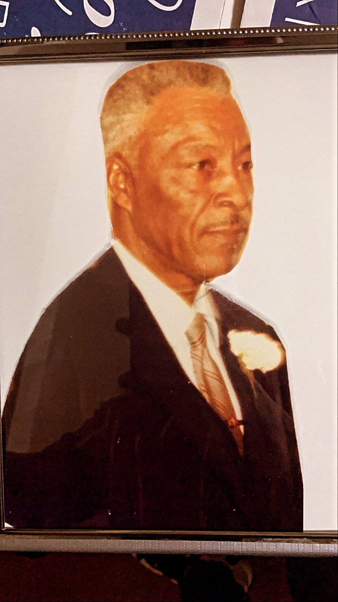 RespectTheWave's tweet image. I miss y’all things ain’t been the same since 😔❤️. RIP 🌹