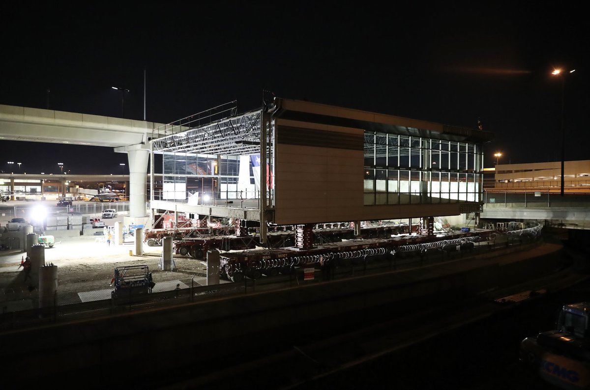 DFWAirport's tweet image. We'd like to spotlight the dedicated teams and partners that helped us reach a milestone in DFW's groundbreaking construction project to rebuild the high gates at Terminal C!

THANK YOU for your hard work in helping us provide a modern facility and better customer experience!