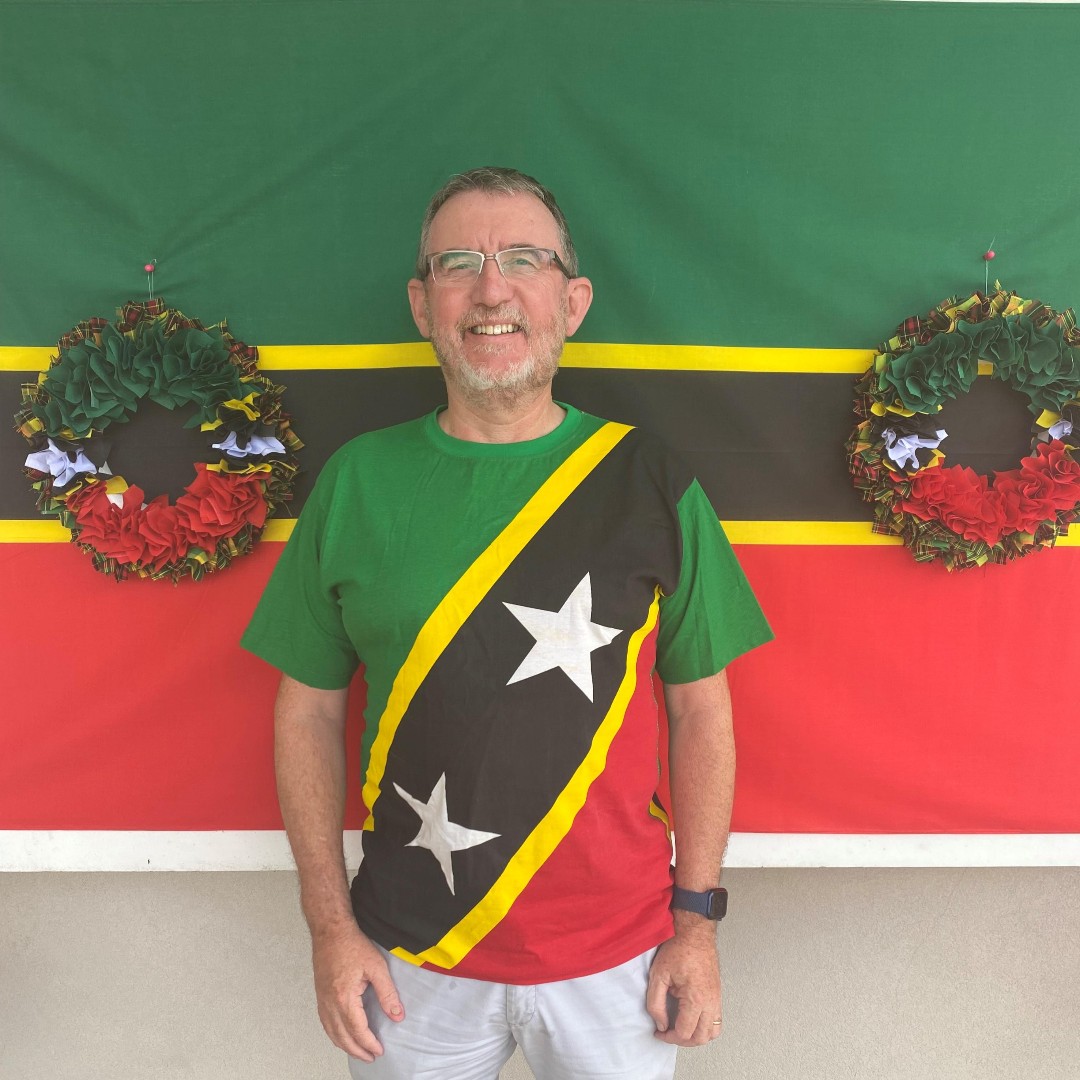 rusvmdean's tweet photo. I joined our fellow Kittitians and Nevisians commemorating Independence Day on Sunday and National Heroes Day yesterday. #RossVet is proud to call St. Kitts and Nevis home, and I wish everyone a safe and happy Independence Day! #WeAreRossVet https://t.co/d4sC5x3kVN