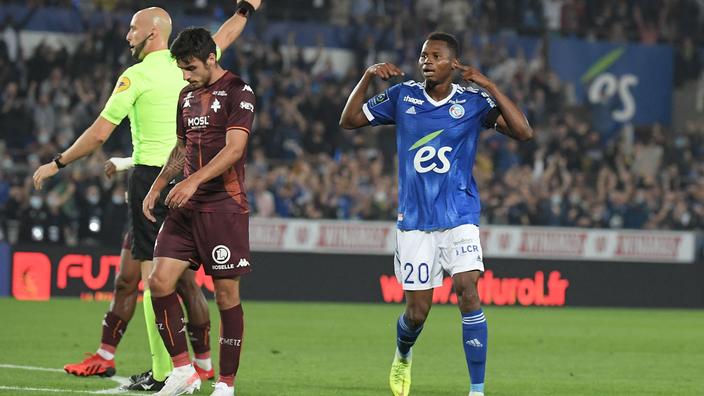 ResultsFoot4's tweet photo. Ligue 1 Uber Eats 🇨🇵

Strasbourg 🇨🇵 3-0 Metz 🇨🇵

6' Ajorque 🇫🇷
26' Diallo 🇸🇳
40' Diallo 🇸🇳 https://t.co/X5svaIjmF1