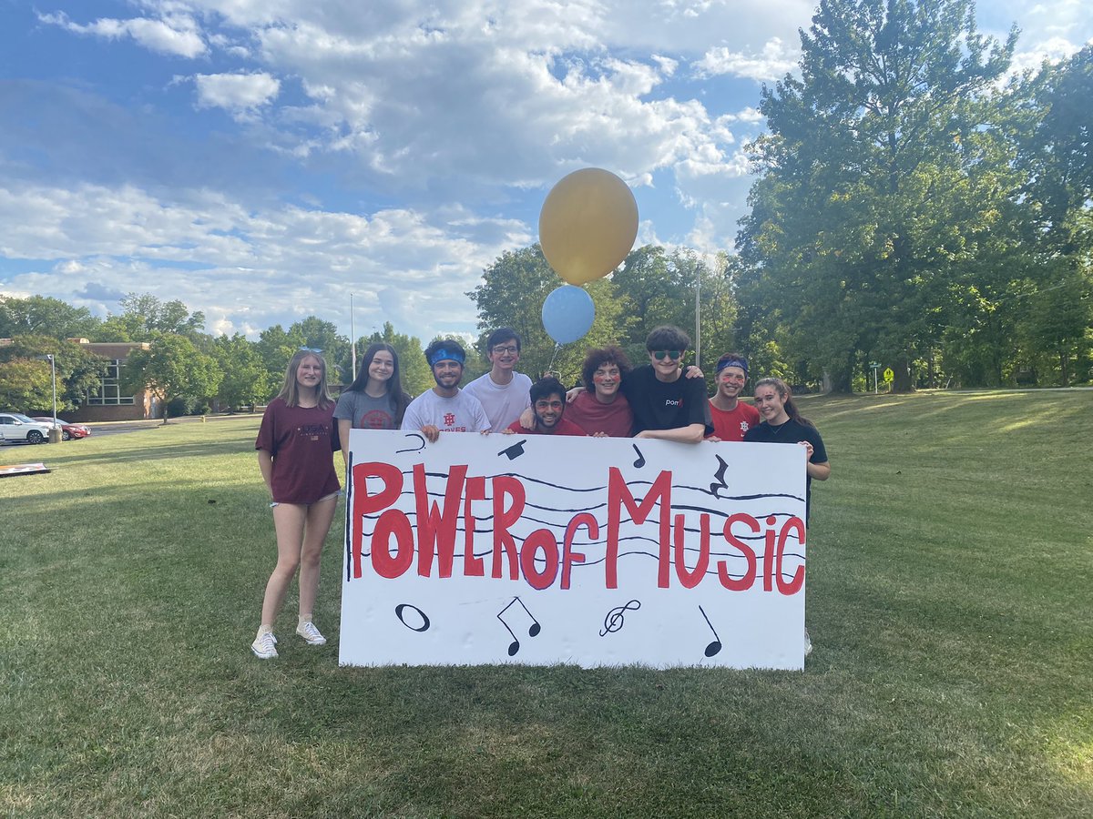 What a fun day at the homecoming parade! #ihpowerofmusic #ihtheatre #ihtc #ihpromise