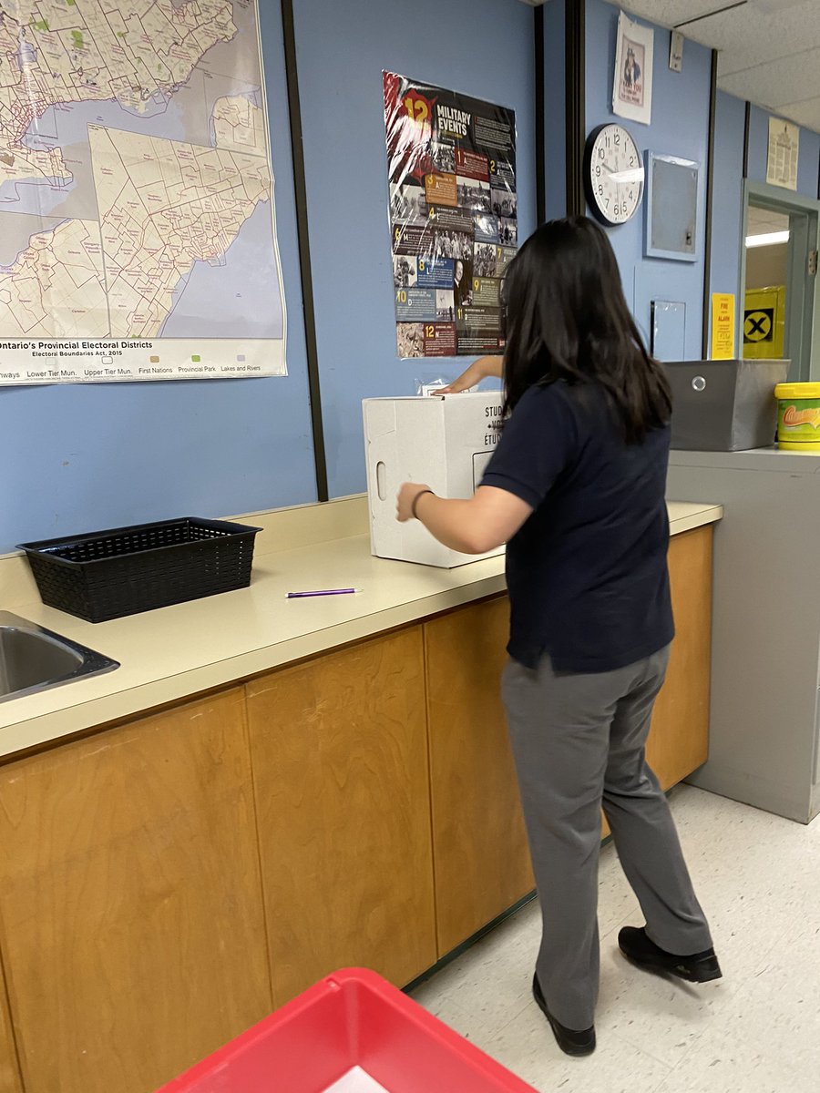 Exciting day @SBAtoday, democracy in action! Students are learning the importance of being an informed and active citizen by participating in <a href="/studentvote/">Student Vote</a>. #StudentVoteCanada #WISERatSBA @CWSatSBA