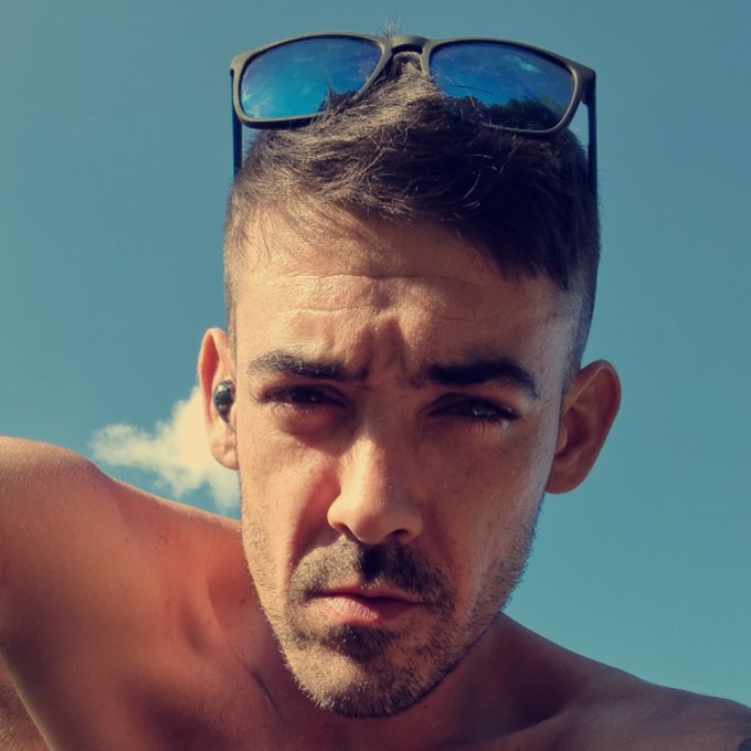 #NewProfilePic https://t.co/2xhyqrJ4FX