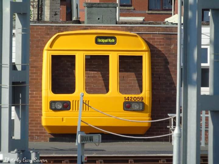 Railbus Memories tweet media