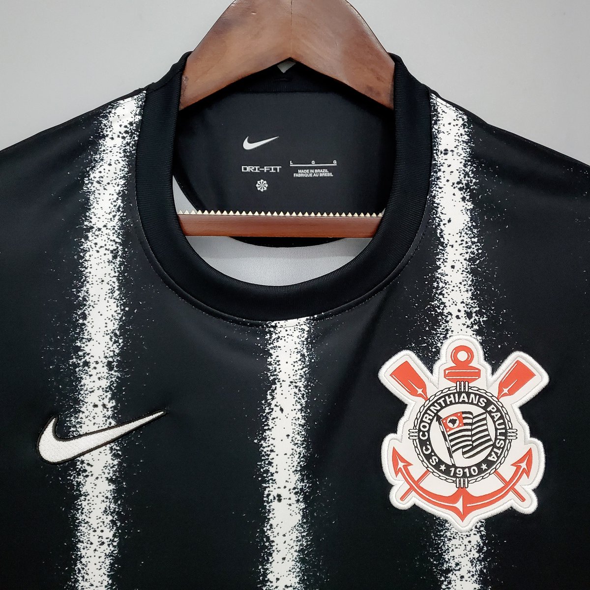 OutletFirst's tweet image. CORINTHIANS 21/22 l AWAY 🔥

💰 Valor:
Personalizada • R$ 149,90
Lisa • R$ 119,90

👕 Tamanho:
• P ao GGG

ADQUIRA A SUA PELO NOSSO WHATSAPP, LINK NA BIO 🔥

#nike #adidas #futebol #tenis #camisa #camisadetime #ucl #champions #novidades #goiânia