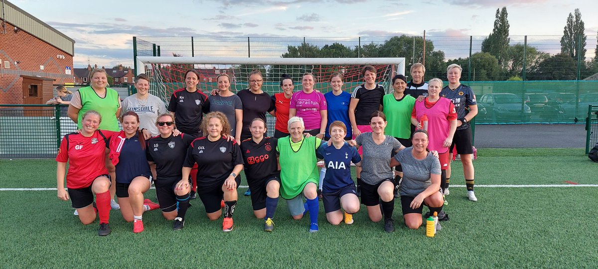 A fantastic training night with more than 20 ladies - so we ran a mini tournament . 3 teams. 7 aside. 15 minute games. 
And each team won one match  1-0
So the biggest winner was #mumsplayfootball