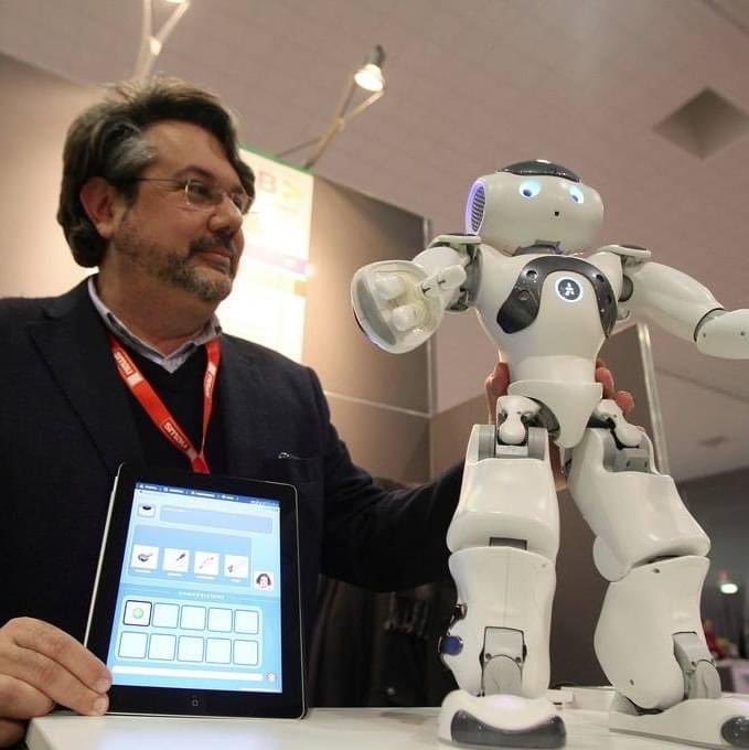 Robomate for #autismtherapy with humanoid Robots 

<a href="/elonmusk/">Elon Musk</a> 

youtu.be/5jzyH2330yM