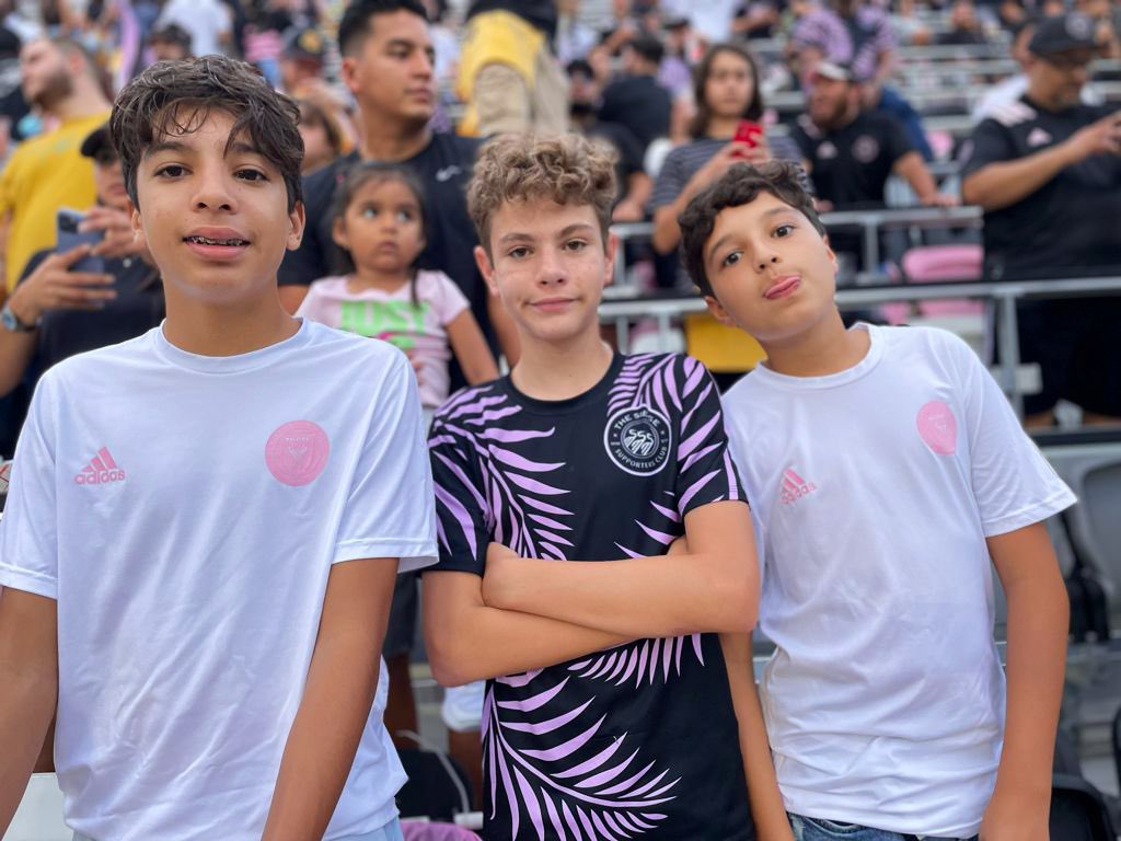 tildegm's tweet photo. The next generation…#Heroncitos #SiegeMiami #SiegeTheLeague #LaFamiliaIMCF #supporters #NorthStand #VamosMiami #InterMiamiCF @InterMiamiCF https://t.co/kfutdoj1hV