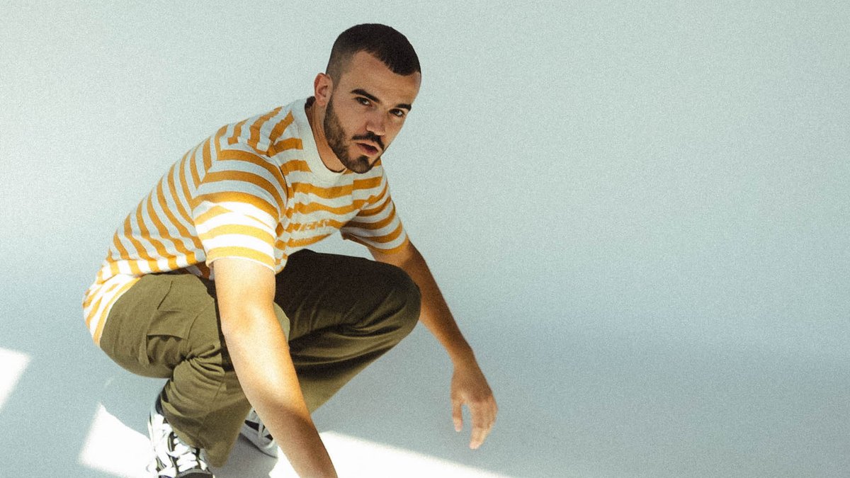 AppleMusicES's tweet photo. #Typow nos hará pasar por muchas emociones en su nuevo álbum.
#Emoji 🥸🤩😮😳
https://t.co/lhse3FeFH0 https://t.co/vtsgVSIXzn