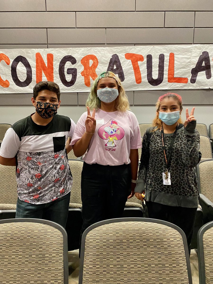 imentorclub's tweet photo. Very proud of both mentees and mentors at our kickoff meeting for Gaston this year! Had some fun and shared some knowledge about ET for our future tigers! @joeymunoz540 @Ecity_News #iMentorClub! https://t.co/idOuqSo8jx