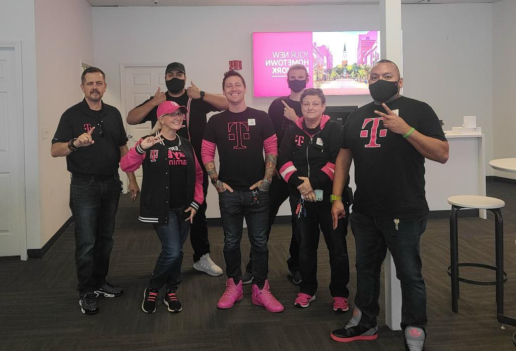 What an amazing pre-launch having some serious fun with these teams and our awesome Rdm <a href="/MikeE_TFB/">Mike Easley</a> #HoneyBadgers #Generators #SouthUnited <a href="/MitchClabeaux/">Mitch Clabeaux</a> <a href="/jstn692/">Justin Burnett</a> <a href="/jboy1724/">Javier B</a>