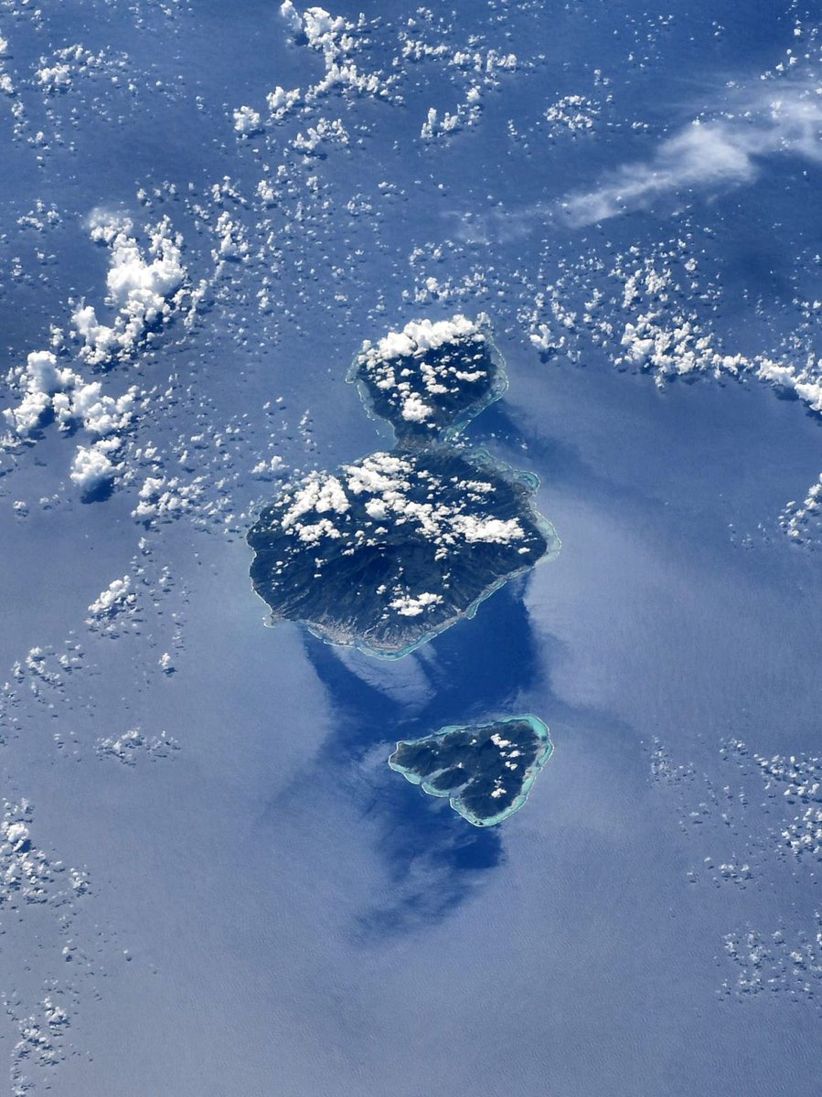 îles flottantes ...

#ISS #Tahiti #Moorea