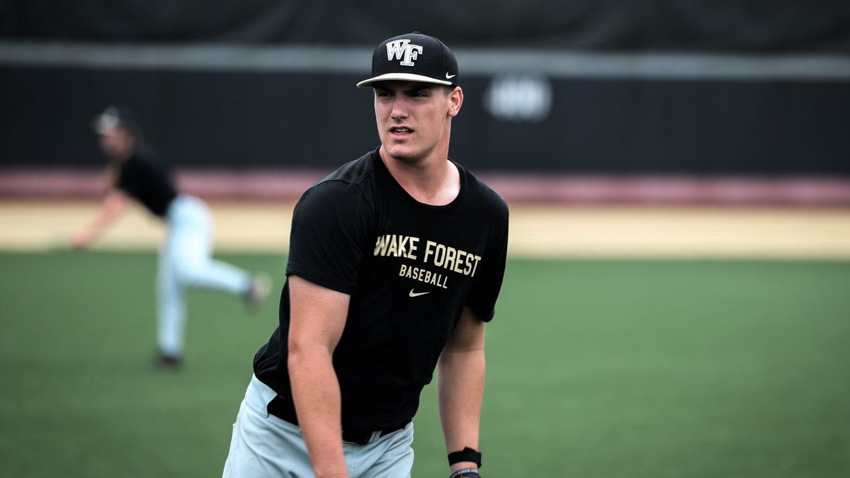WakeBaseball's tweet photo. 𝙱𝚄𝙸𝙻𝙳𝙸𝙽𝙶 𝙴𝚅𝙴𝚁𝚈𝙳𝙰𝚈.

#GoDeacs 🎩 https://t.co/knfwPvHoVs