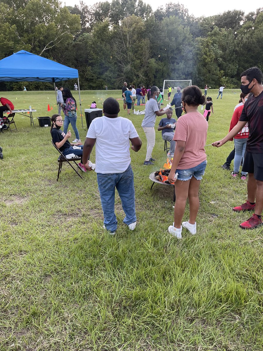 Fun night out <a href="/Houston_AISD/">Houston Academy - Aldine ISD</a> <a href="/NEOProjectTX/">NEO Project</a> <a href="/AldineISD/">Aldine ISD</a> @MagnetStars <a href="/aldinemagnet/">Aldine Magnet</a>