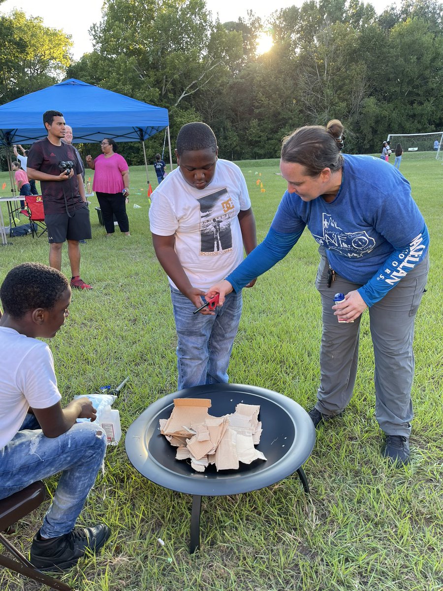 Safety first <a href="/Houston_AISD/">Houston Academy - Aldine ISD</a> @MagnetStars <a href="/AldineISD/">Aldine ISD</a> <a href="/NEOProjectTX/">NEO Project</a>