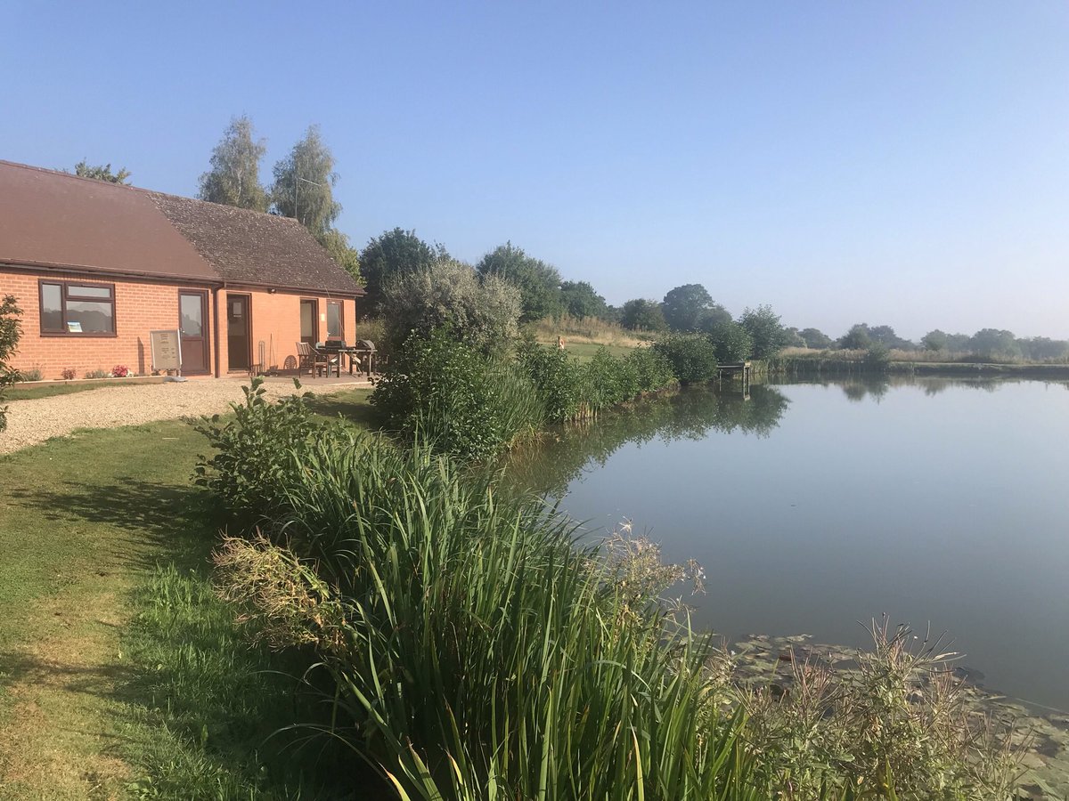 bransfordfish's tweet photo. Getting ready for Troutmasters competition today … #troutmasters #fishingislife  #troutfishing #flyfishing #Competition #busy https://t.co/eK1gl0WWHe