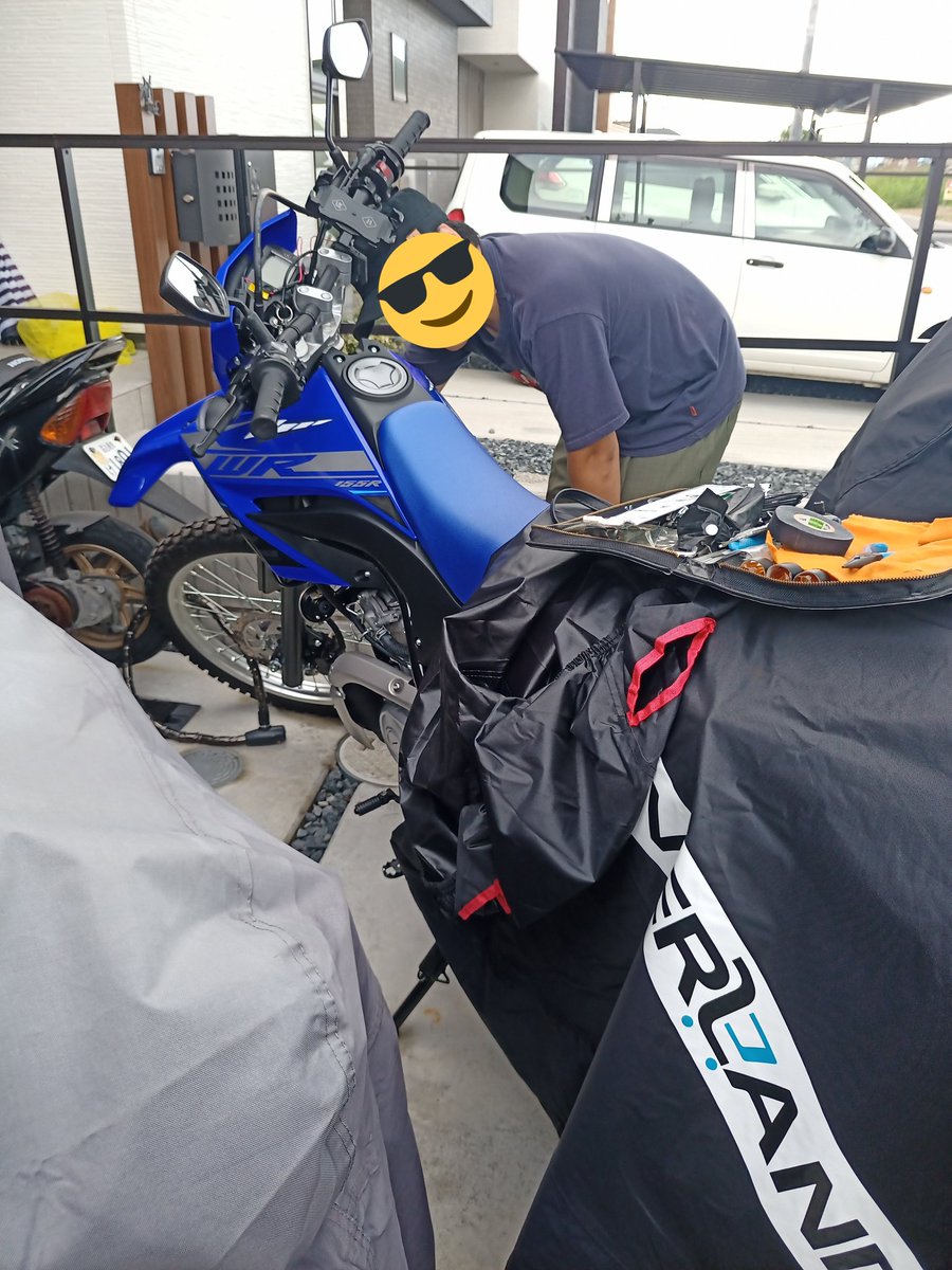 ট ইট র しーはー 時々禁酒中 ホーネット用のスマホマウントを取り付け メーターリング もとりあえずサイズ確認のためにはめてok 来週メーターリングは加工します 旦那も今日はwrにusb取り付けております 私もホーネットに元から付いてたusb替え