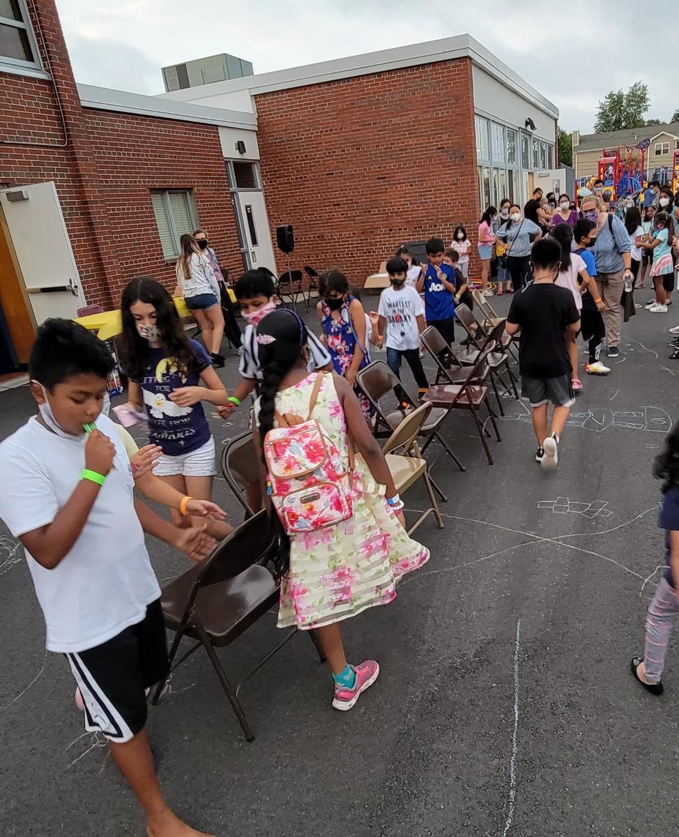 It was amazing to see so much of our Jackson family at the Welcome Back Picnic this evening!!

Thank you to Dr. Rivera and our teachers and staff for your support and for being there and making the evening so special!

A huge thanks to all our PTA volunteers for their time!!