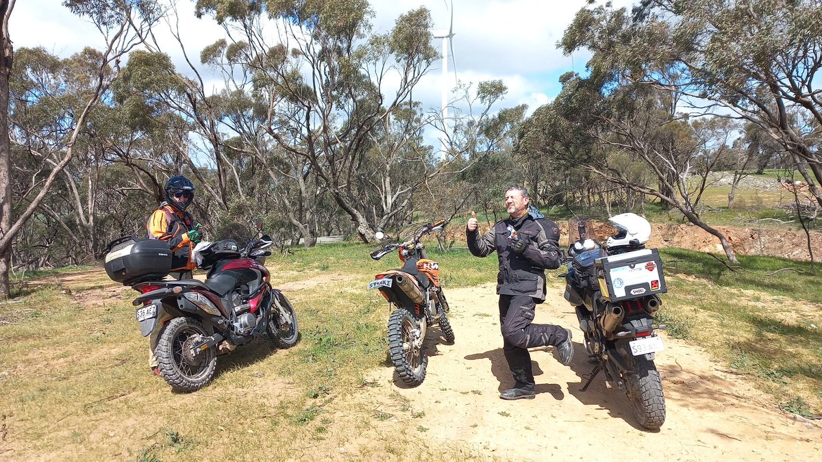 michael_sierp's tweet photo. Team Mike @GSARally #WindyGap #team_Mike very windy https://t.co/MEzvLELzb2