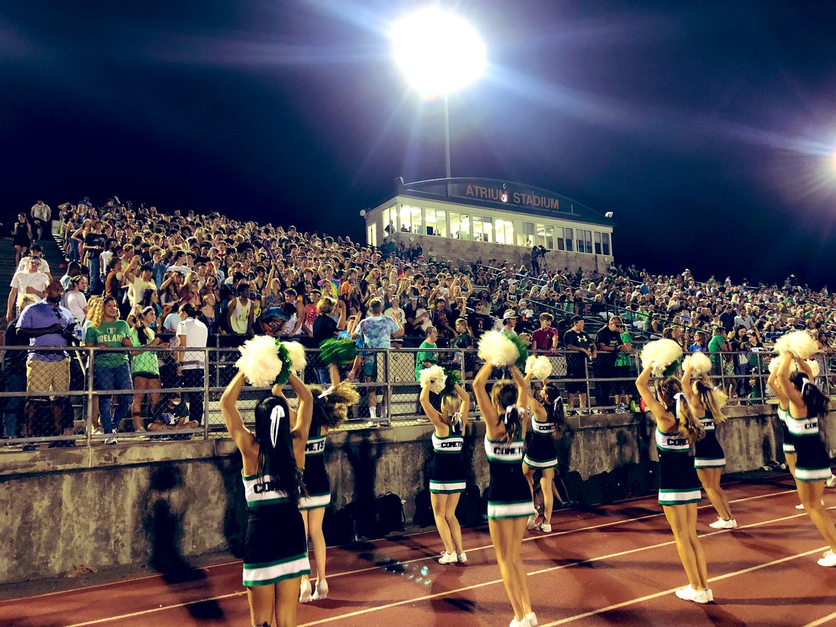 #FridayNightLights <a href="/MasonSchools/">Mason City Schools</a> <a href="/Mason_BlackHole/">Black Hole</a> <a href="/CheerMHSComets/">Mason Cheerleading</a> #GoComets