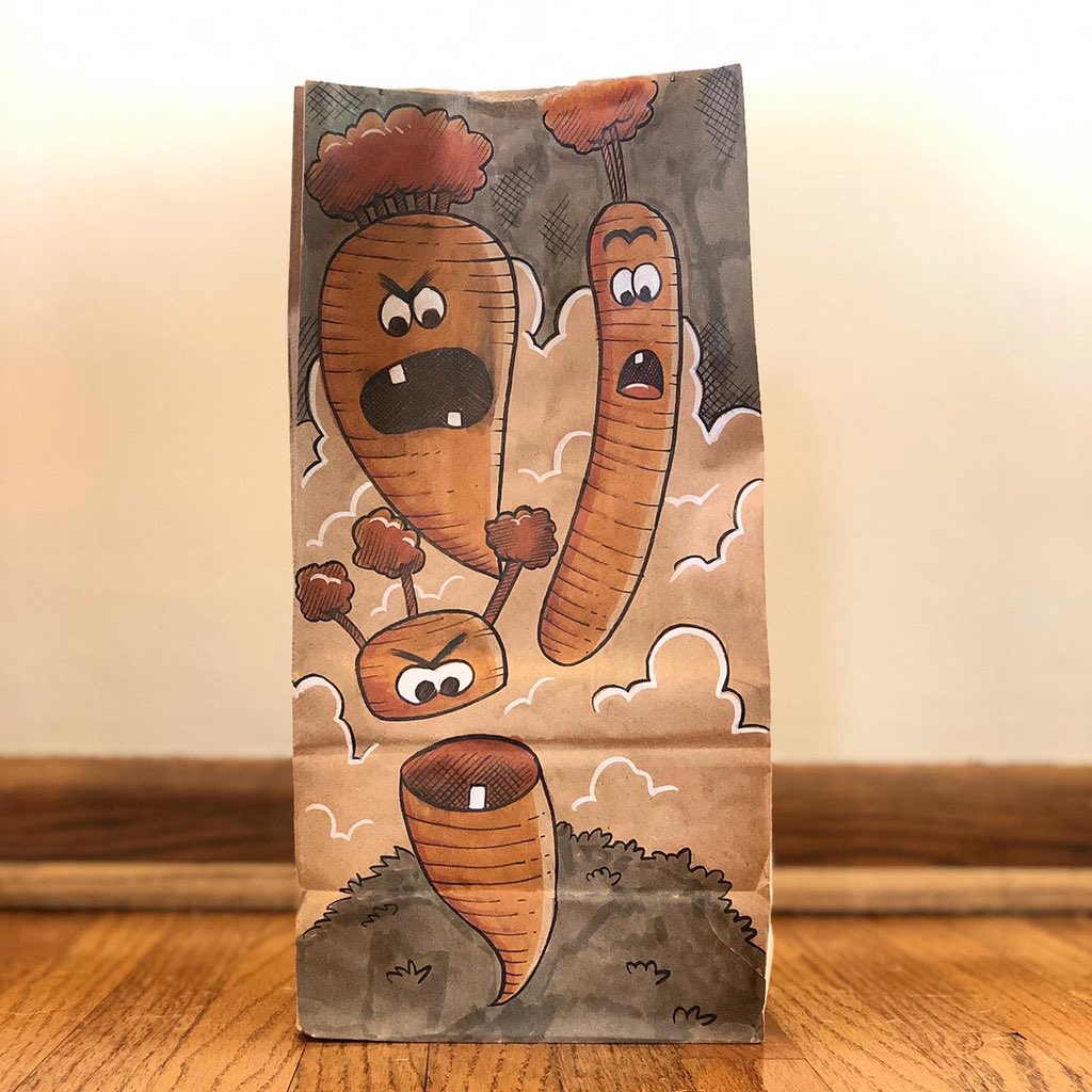 PbutterJustice's tweet photo. Millie requested a Creepy Carrots lunch bag like the @itspeterbrown &amp; Aaron Reynolds book this week. It’s one of our favorites!
#creepycarrots #peterbrown #kidlit #lunchbags #lunchbagart #brentschoonover #brentschoonoverart https://t.co/1L0QP4HWw5