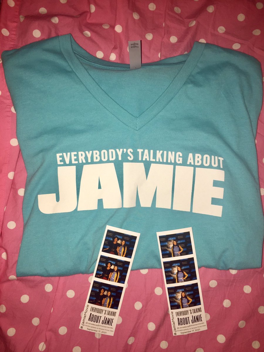 Queenie4ever's tweet photo. Everybody’s talking about Jamie now streaming on @PrimeVideo #JamieMovie #WatchedIt https://t.co/vbYTNhu3YV https://t.co/h1wntm6pA1