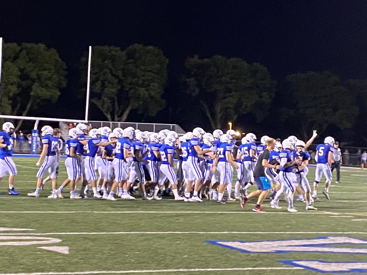 GHS_ILathletics's tweet image. Final: @GenevaViking 13- WWS 12