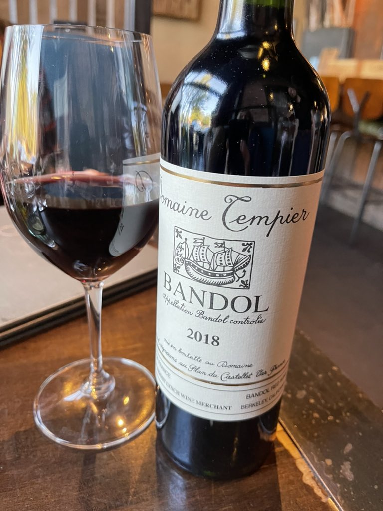 janesilvermanpr's tweet photo. Celebrating #GrenacheDay with friends and a beautiful bottle of Grenache Domaine Tempier Bandol 18 (Mourvedre, Grenache, Cinsault) @PagoSLC #wine #tasteutah https://t.co/3X29cyPA0f