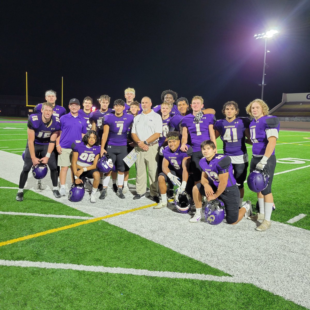 GishActivities's tweet image. Islanders get a big victory over Fremont tonight.  Congratulations Coaches and Players.  @GishActivities