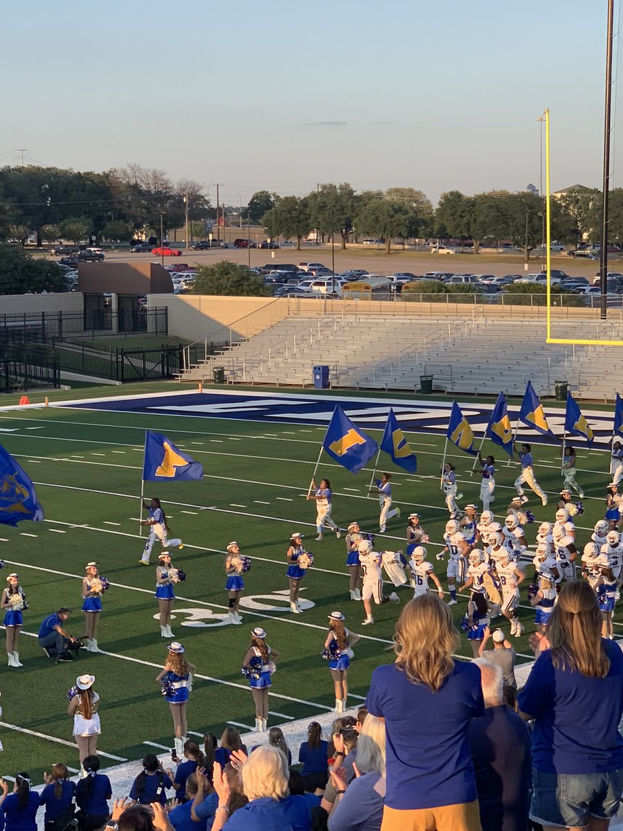 boswellhs's tweet photo. Our Pioneers competed in a tough battle against Trinity tonight. While we didnβt come away with a win our #PioneerPride was shining bright π #LivingALegacy #BOSstrong πππ https://t.co/gHGXIJGbbX