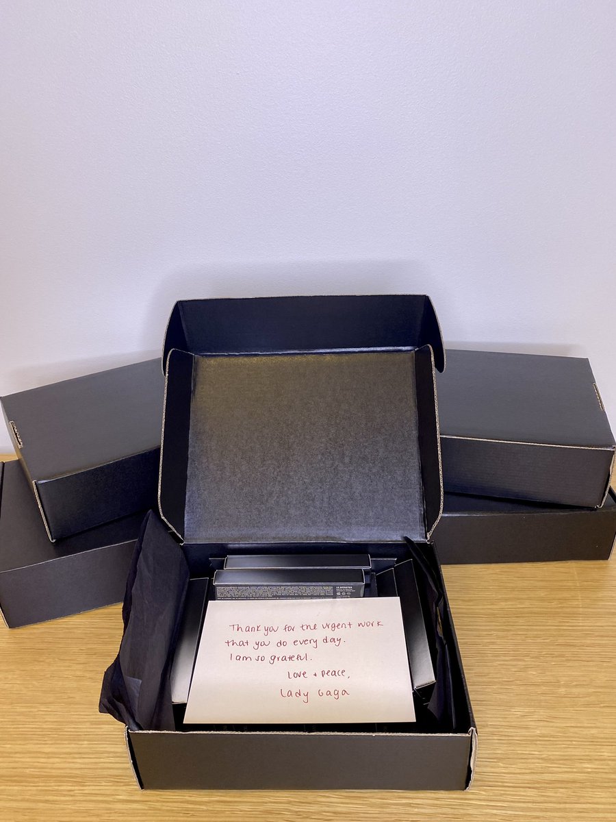 For today’s #BeKind21 act of kindness, I sent boxes of makeup to non-profits who support LGBTQ youth from diverse communities around the country. <a href="/LALGBTCenter/">Los Angeles LGBT Center</a> <a href="/AliForneyCenter/">Ali Forney Center</a> <a href="/BraveSpaceChi/">BraveSpaceAlliance</a> <a href="/MySistahHouse/">My Sistah’s House</a> <a href="/TPShelter/">Trinity Place</a>