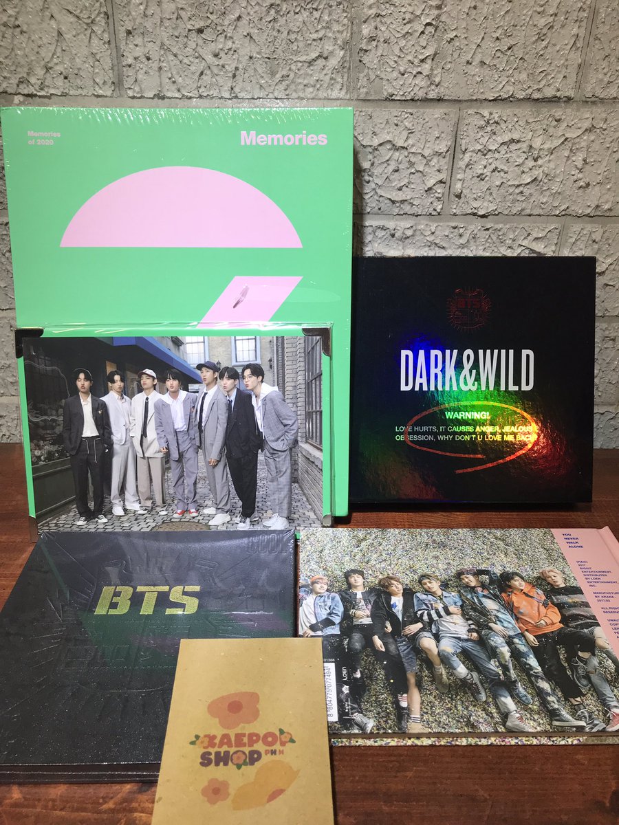 chinitariza18's tweet photo. so beautiful 😻 @BTS_twt  @kaepopshop thank you 😊 https://t.co/yksfEC5emQ