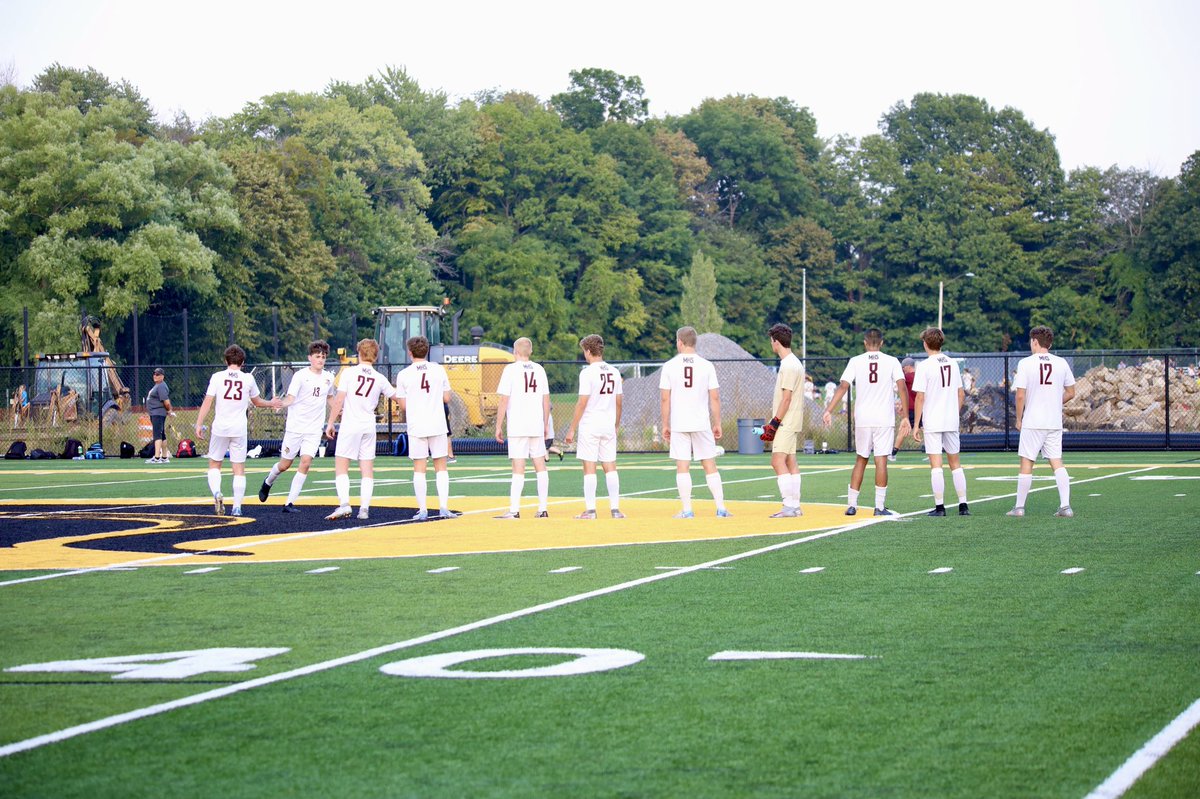 VikingsSoccer9's tweet photo. There’s no place I’d rather be than  supporting our boys tonight when they take on their crosstown rivals Sutherland at 5pm at Ordiway Field!https://t.co/JZNWzGEWUA @PCSDAthletics @PickinSplinters     @VikingsSoccer9 https://t.co/OqTggdjr8r