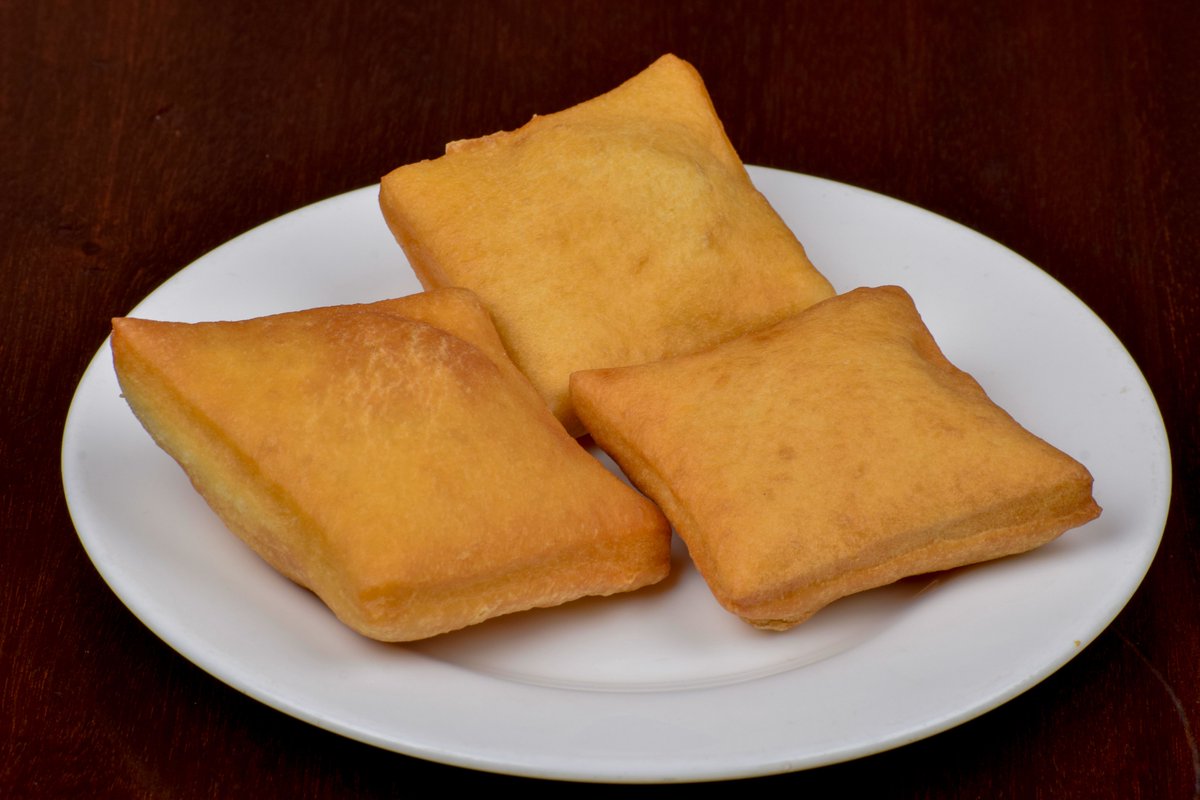 CafeDeliNairobi's tweet photo. Start the weekend off the best way possible with some delicacies from our diverse menu. Breakfast discounts at all our outlets between 6am and 11am! We also deliver.
Call us to order >> 0710465291
See more >> https://t.co/MBf2nKsOdT
#CafeDeliNairobi #offer #breakfastoffer https://t.co/btAAD3FEQc