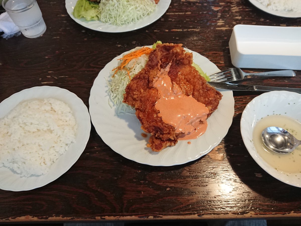 k103073's tweet photo. 久しぶりにチキンナンバン定食。
美味しかったです！

#鳥心
#チキンナンバン
#高知市 https://t.co/qYbanyg3Q3