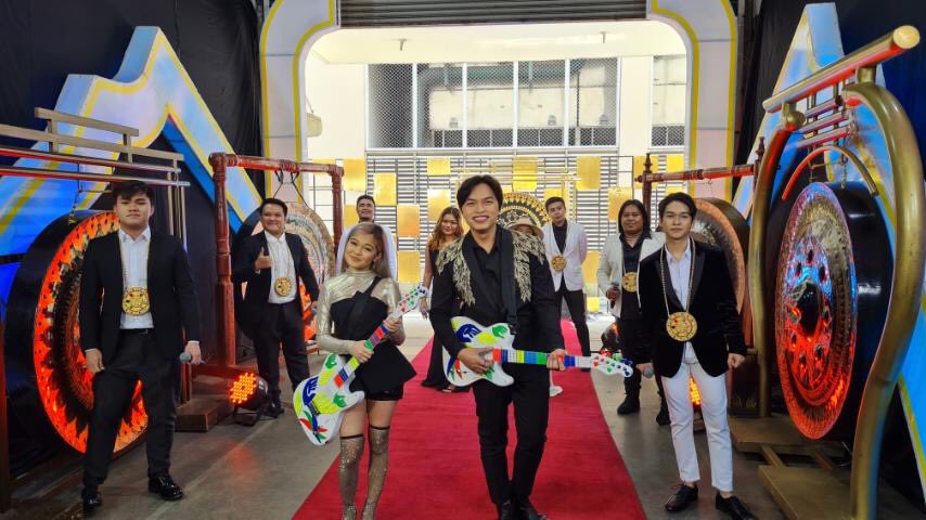 #TNT5AngHulingTapatan

<a href="/JanineBerdinOFC/">Janine Berdin</a> <a href="/jmyosures/">JM Yosures</a>