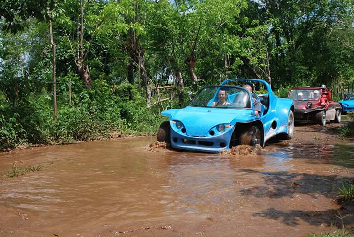 funbuggy's tweet image. Mud no problem