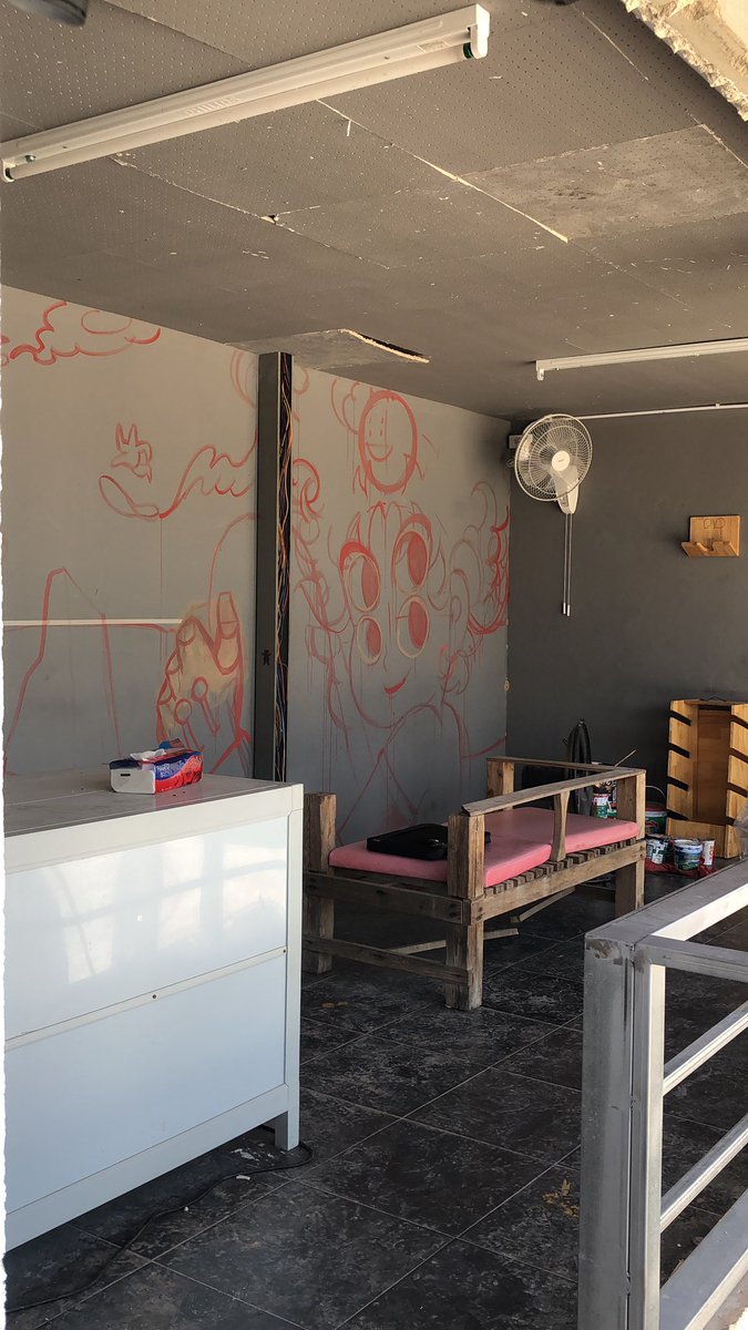 knnfive's tweet photo. Art attacks at Rayoung
#mural #muralpainting #wallpanting #skatepark https://t.co/G6uxYmF2gD