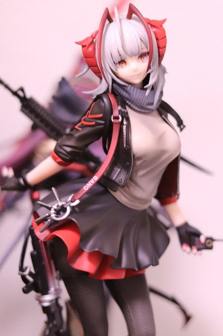 Wのフィギュアめっちゃ良い #アークナイツ 