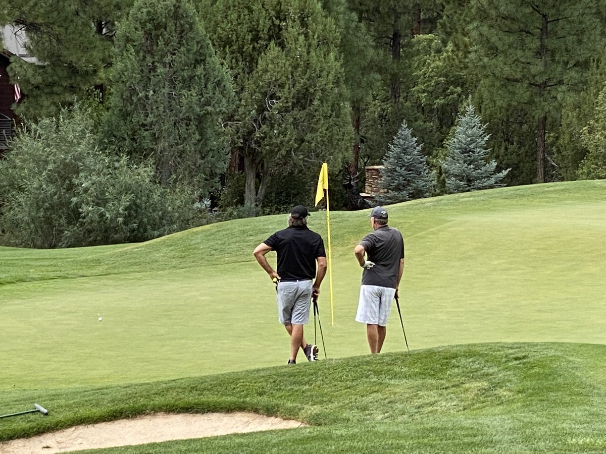 TorreonGolf's tweet photo. Moving day did not disappoint resulting in one of the most competitive Deuces Wilds we’ve ever seen! We topped the evening off with an outstanding dinner and we’ll see you tomorrow for the 5th and deciding matches and the SHOOTOUT!

#ElevateYourLifestyle #WeAreTroon #TroonPrive https://t.co/5yElV77TWn