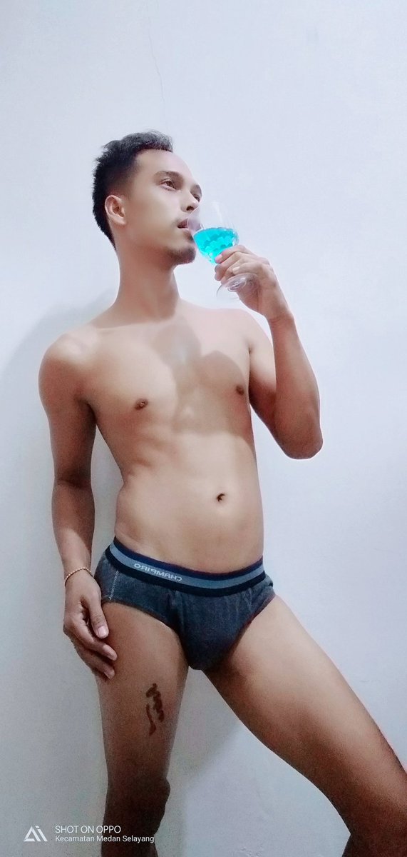 PijatDuda's tweet photo. Minum lah sesuka hatimu asal jangan berlebihan https://t.co/Dukl2wUwm8