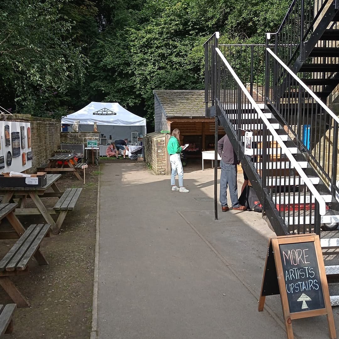 ArtattheHouseHD's tweet photo. We're open!
Today until 5pm, tomorrow 10am-4pm at Cliffe House in Shepley.
#hd8network #creativekirklees #shepley #artevents https://t.co/lJnj1huSAA