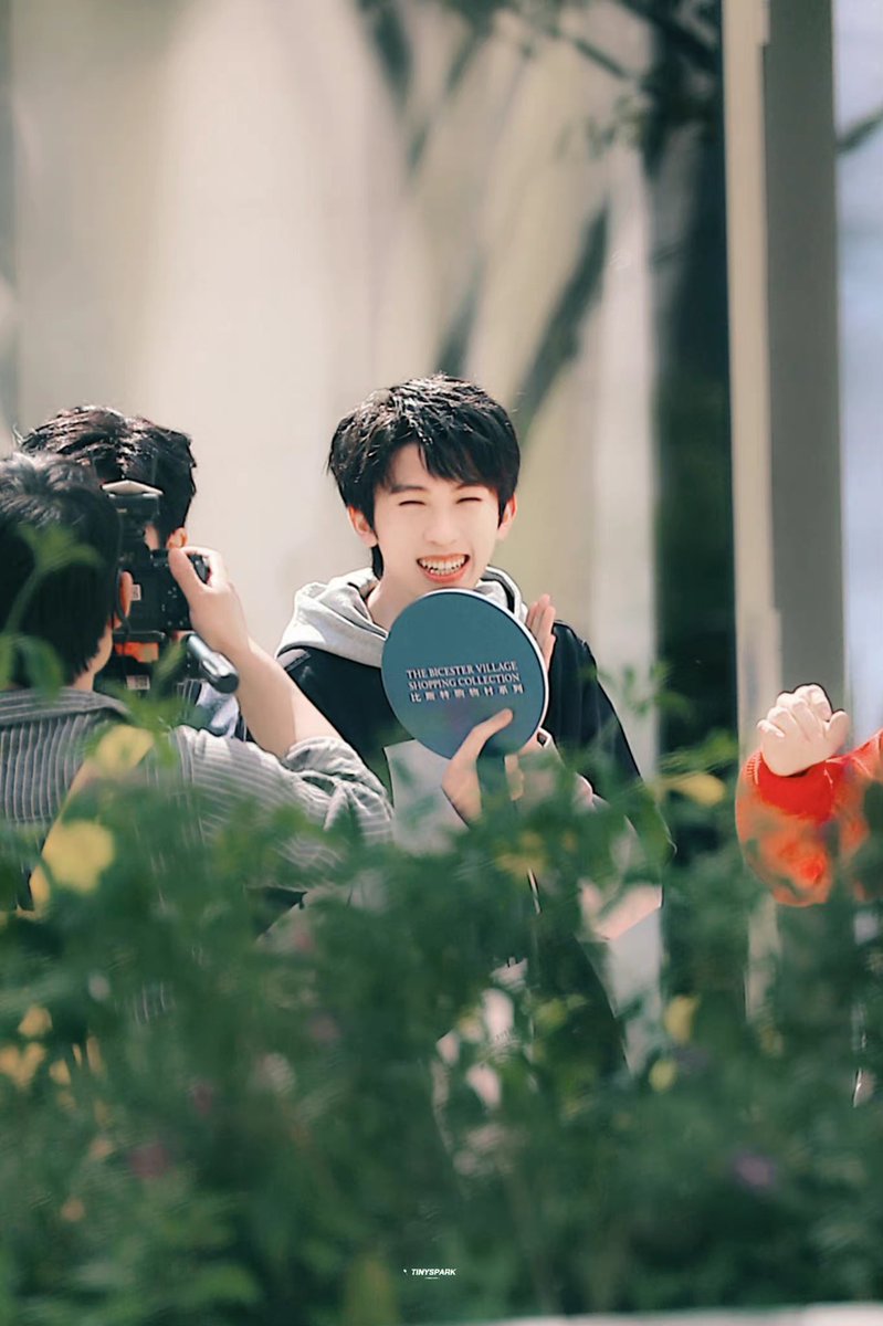 TinySpark_Linmo's tweet image. 𝟐𝟏𝟎𝟗𝟏𝟕 🐰
#INTO1 #Linmo #林墨 #INTO1Linmo